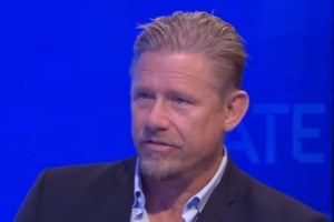 舒梅切尔点评曼联切尔西战：蓝军状态低迷战术失误，红军虽弱胜之