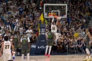 速递：戈登强力补扣引爆全场，戈贝尔模仿秀被吹进攻犯规