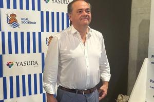 皇社主席拥吻冠军，力促马塔拉佐续约