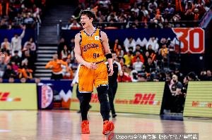 上海主场全胜战绩再创新高，22连胜轻取辽宁创近20年纪录