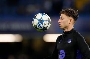 巴萨战备状态：费尔明带面具恢复训练，贝尔纳尔脚踝伤停持续