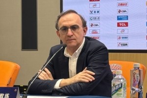 乌戈罕见示弱道歉 辽篮客场失利创教练生涯新低