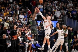 周一篮球竞彩推荐：狼队掘金对决前瞻