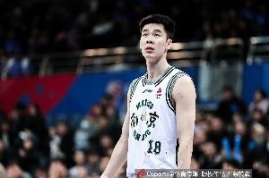 冰冻双脚！郭昊文半场6投0中 同曦输球