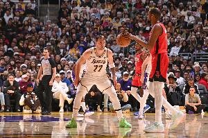 东契奇与杜兰特确认回归G2 詹姆斯或将坐享其成