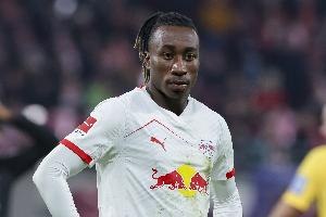 坎波斯与迪奥曼德经纪人会面，巴黎引援前景备受瞩目