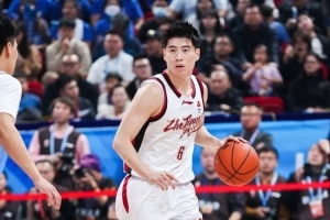 程帅澎替补表现亮眼 10分数据展现价值