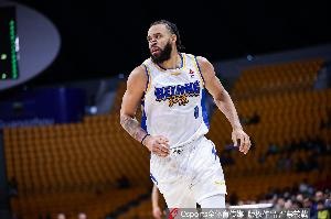 麦基数据亮眼失误同样突出