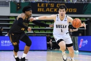 NBL巅峰对决G1图集：无限主场上演视觉盛宴