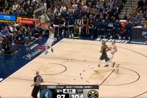 约基奇神级助攻布朗完成反击暴扣，豪取季后赛第22次三双！