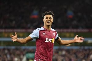 沃特金斯状态回升：单场3球造好局，8战贡献7球2助攻