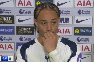 西蒙斯：平局刺痛胜仗可逆转 我得理想位置