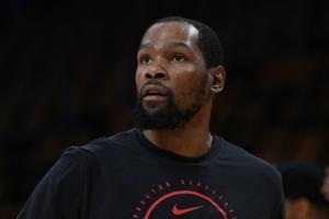 火箭媒体人紧急呼吁：湖人掌控比赛节奏 杜兰特G2复出刻不容缓