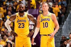 肯纳德点评詹姆斯：信任每个人助球队提升