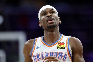 亚历山大罚球得手25分：内线冲击战术获回报