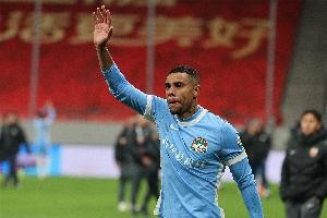 古斯塔沃上海就医影响河南战局，拉莫斯执教遇挑战