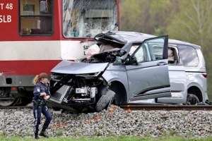 铁路运营变化成曼宁格车祸疑点