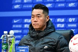 王大雷缺阵 山东泰山宿茂臻谈备战与年轻球员