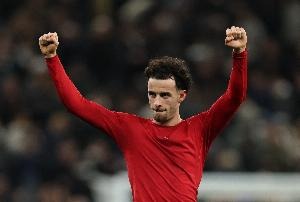 琼斯透露未看范戴克绝杀：专注和球迷沟通