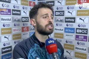 B席称多纳鲁马失误属正常：下半场扑救力保曼城胜局