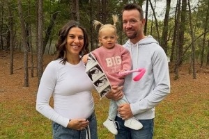 43岁美国女足传奇卡莉·劳埃德再孕