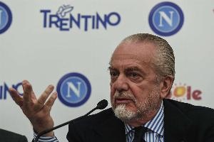 意足协主席战：德劳伦蒂斯力挺商界背景的马拉戈