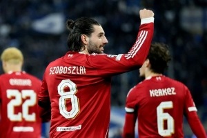 索博斯洛伊谈续约：不在掌控，德比战展现利物浦希望