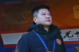 《足球报》评辽宁德比战术：稳守反击或成铁人最佳方案