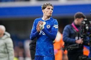 4000 万镑的教训：加纳乔切尔西表现差，曼联 fans 得意