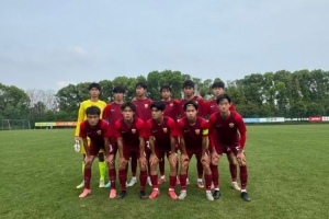 聚焦青少年足球联赛：海港U17队2:1逆转浙江U17队，首战告捷