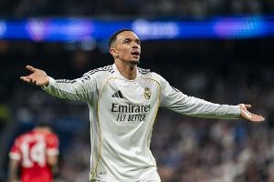 世界杯席位战：阿诺德与卡瓦哈尔的生死时速