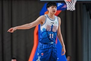 齐麟火力全开！14球8中助新疆横扫同曦，20分4板正负值+24