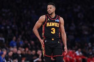 麦科勒姆22投仅11命中爆砍26分4篮板