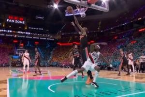 格兰特与文班角力，意外倒地引关注