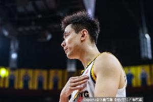 赵继伟赛后回应：只想遁地而逃