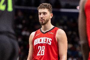 火箭失利，申京需提升积极性，承担更多责任