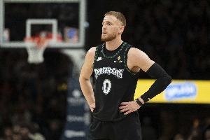 迪文岑佐三分火热 帮助森林狼大战掘金