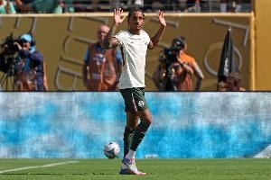 切尔西前锋若昂·佩德罗大腿受伤，或下周二战布莱顿复出