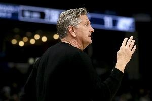 穆雷犯规战术引争议 芬奇直呼费解