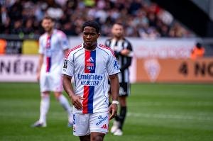 队报曝恩德里克里昂2月未进球，主帅不满