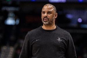 乌度卡：篮板优势明显，但投篮成败关键