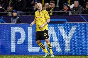 多特防将聚勒伤退，或告别球队生涯