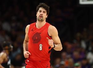 米奇·约翰逊：限制阿夫迪亚 防守要点解析