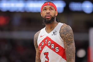 英格拉姆9次出手难掩失意：得思考如何提升场上价值