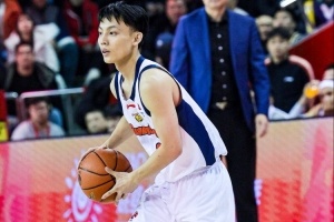 徐杰访谈：肠胃不适影响表现 数据难掩低迷