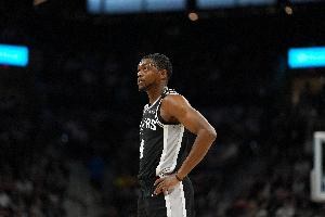 福克斯稳定贡献 突破得分线