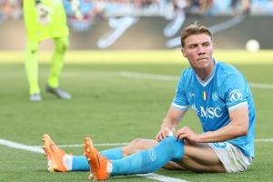 那不勒斯遭遇连败 拉齐奥力克对手 疏远榜首12分