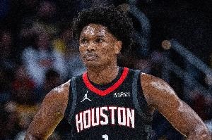 火箭阿门22投7命断七分，G1憾负湖人