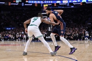 里弗斯：凯尔特人争冠可期 尼克斯也不容小觑