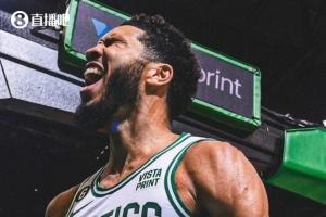 绿军双星闪耀助球队取胜 76人季后赛首战告负